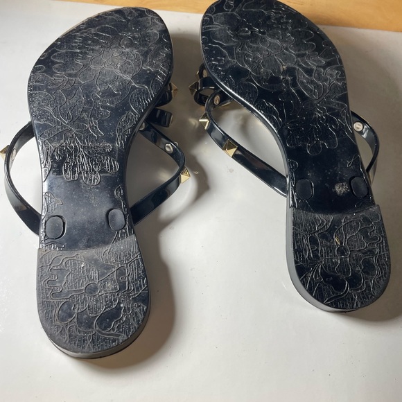 stori Shoes Stori Boutique Brand Black Bow Stud Metallic Sandals